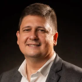 Fabricio Echegaray Mestre